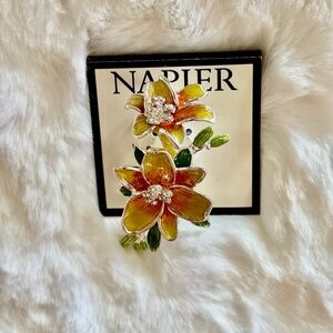 Napier Gold and Green Floral Brooch